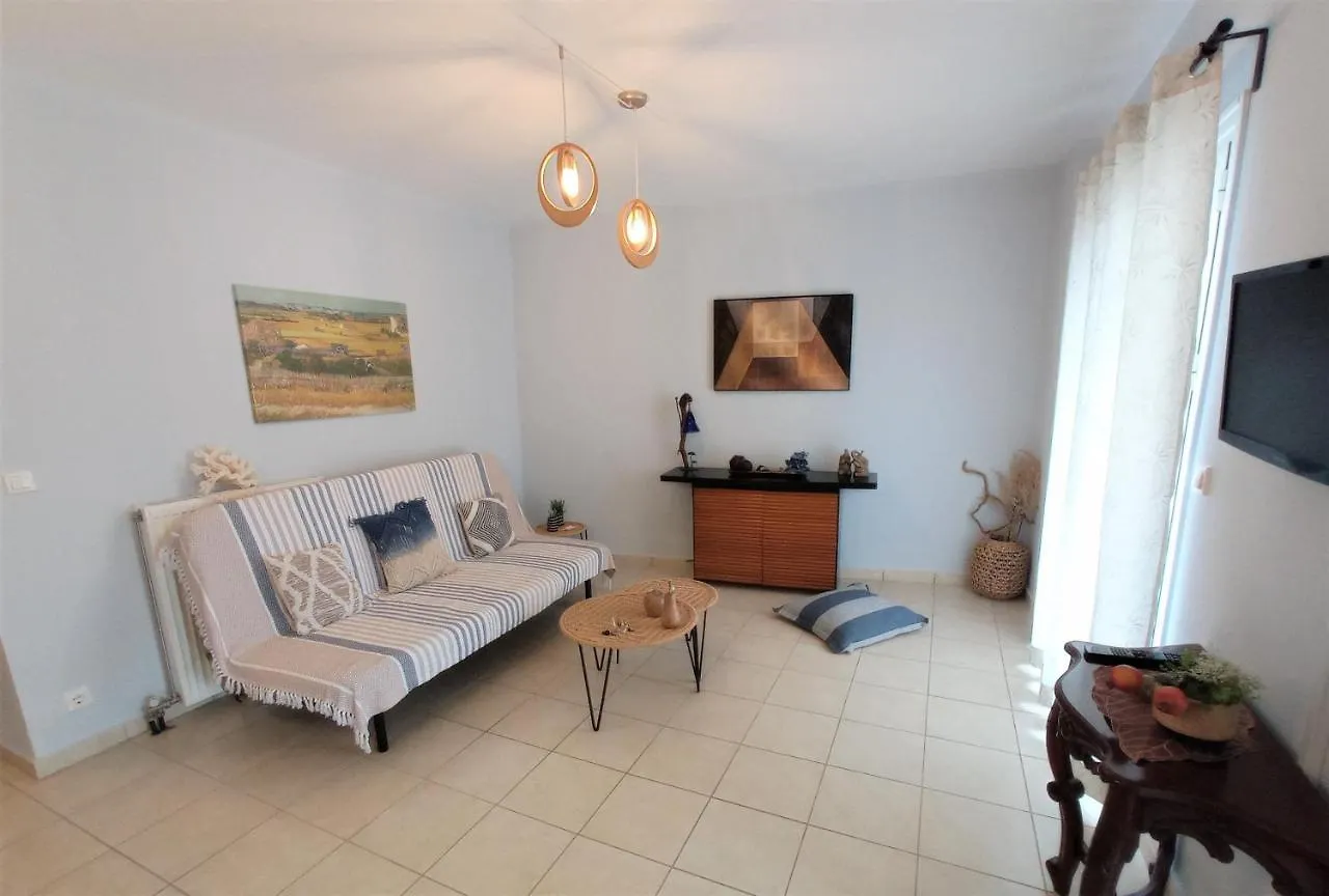 G Apartment In Agia Efimia 0*,  Grecia